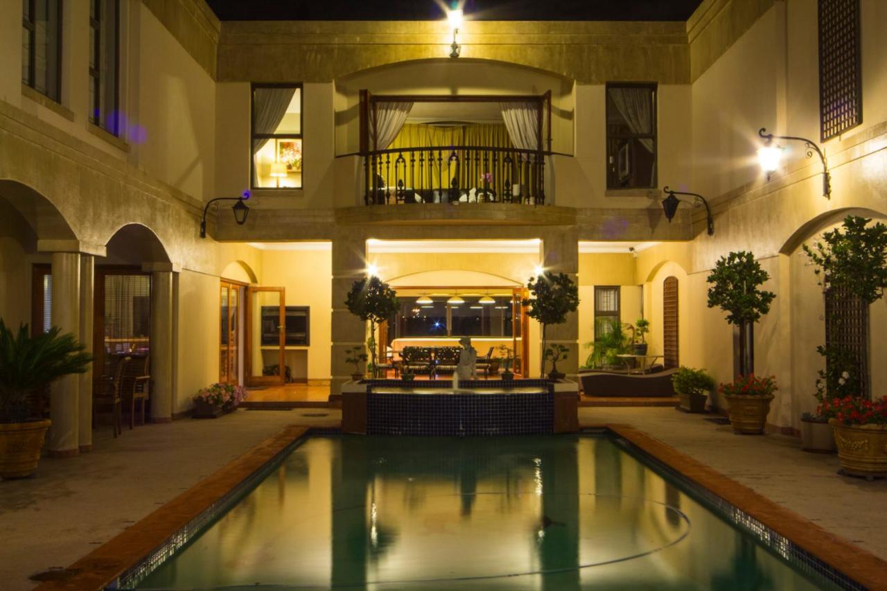 Casa Mia Guesthouse Table View Εξωτερικό φωτογραφία